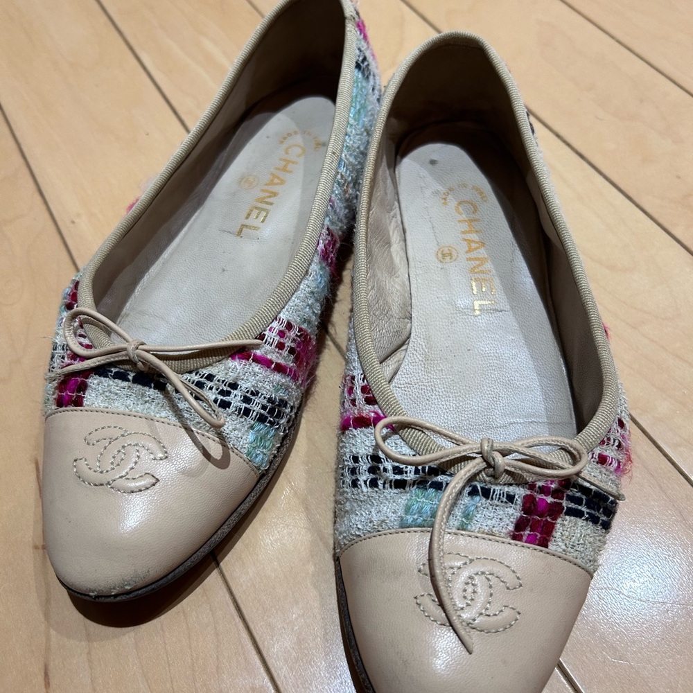 Authentic Chanel ballet flats